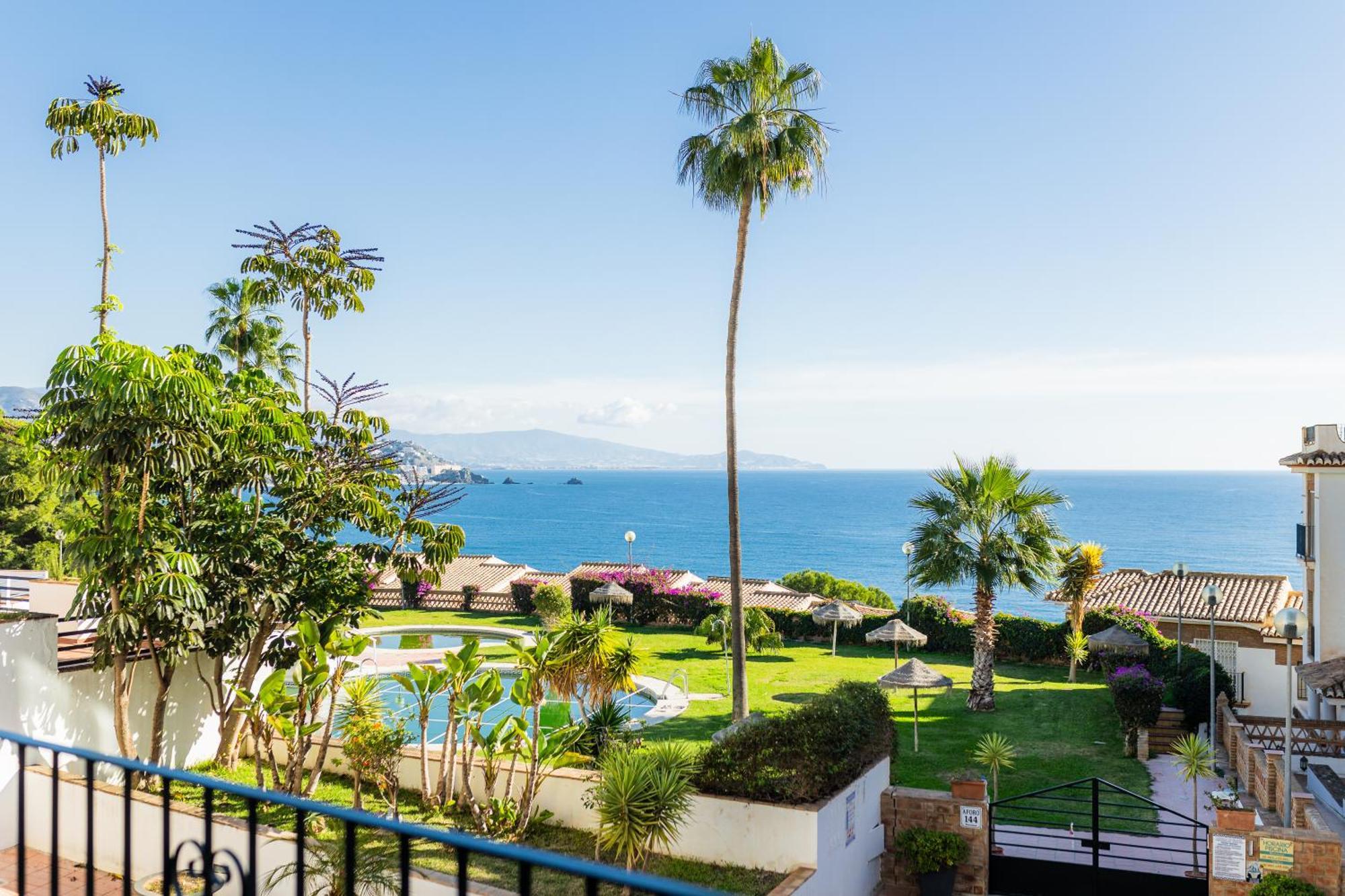 El Mirador-The Viewpoint, A Luxury Apartment For Up To 6 People La Herradura  Exterior photo
